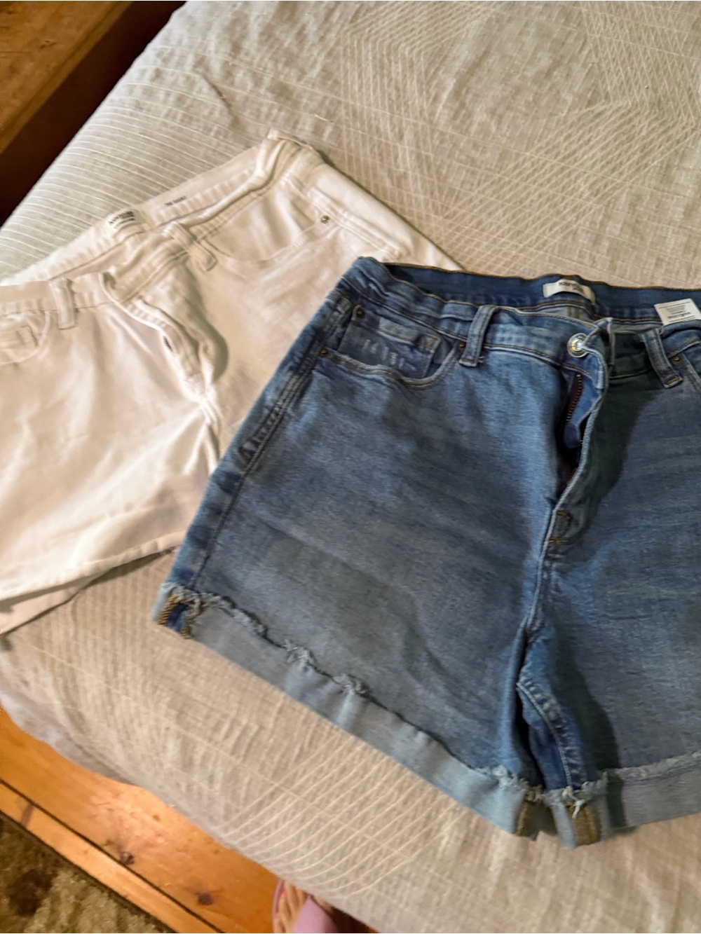 Kensie Two-Pack Denim Shorts — Blue & White